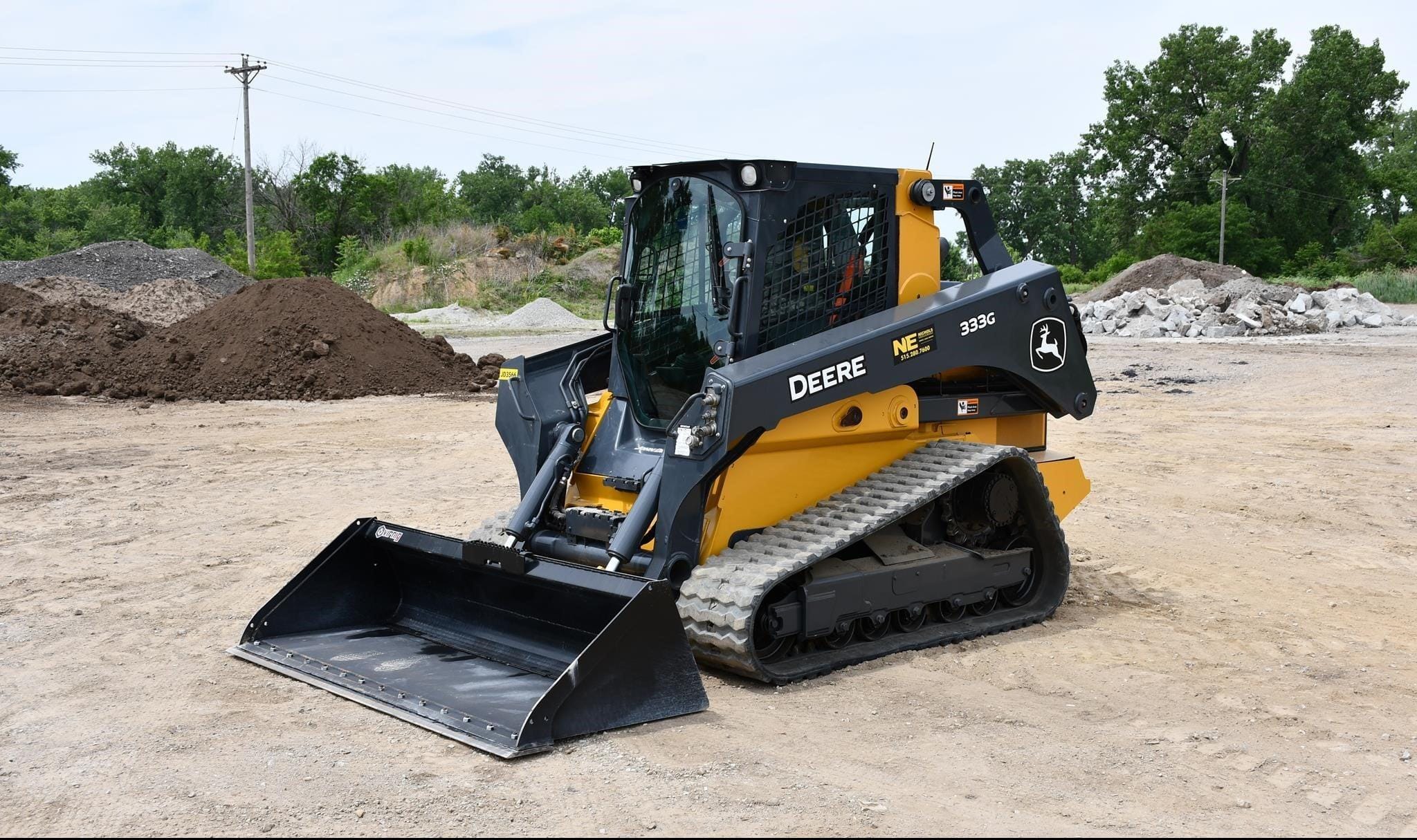 2023 John Deere 333G Equipment Image0