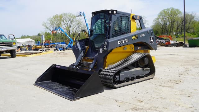 Image of John Deere 333G equipment image 1