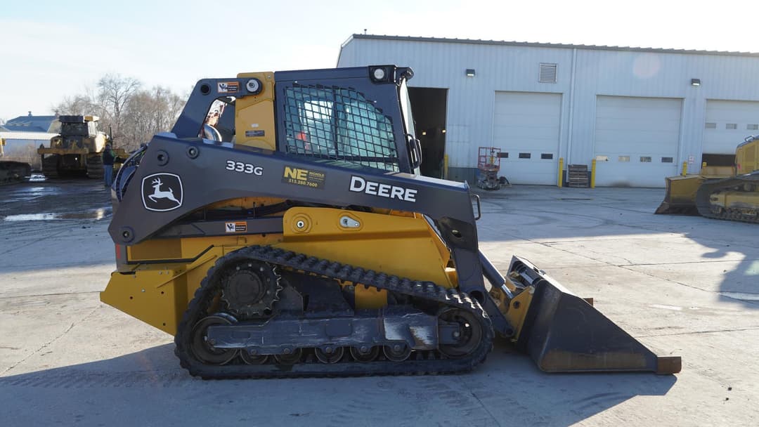 Image of John Deere 333G Primary image