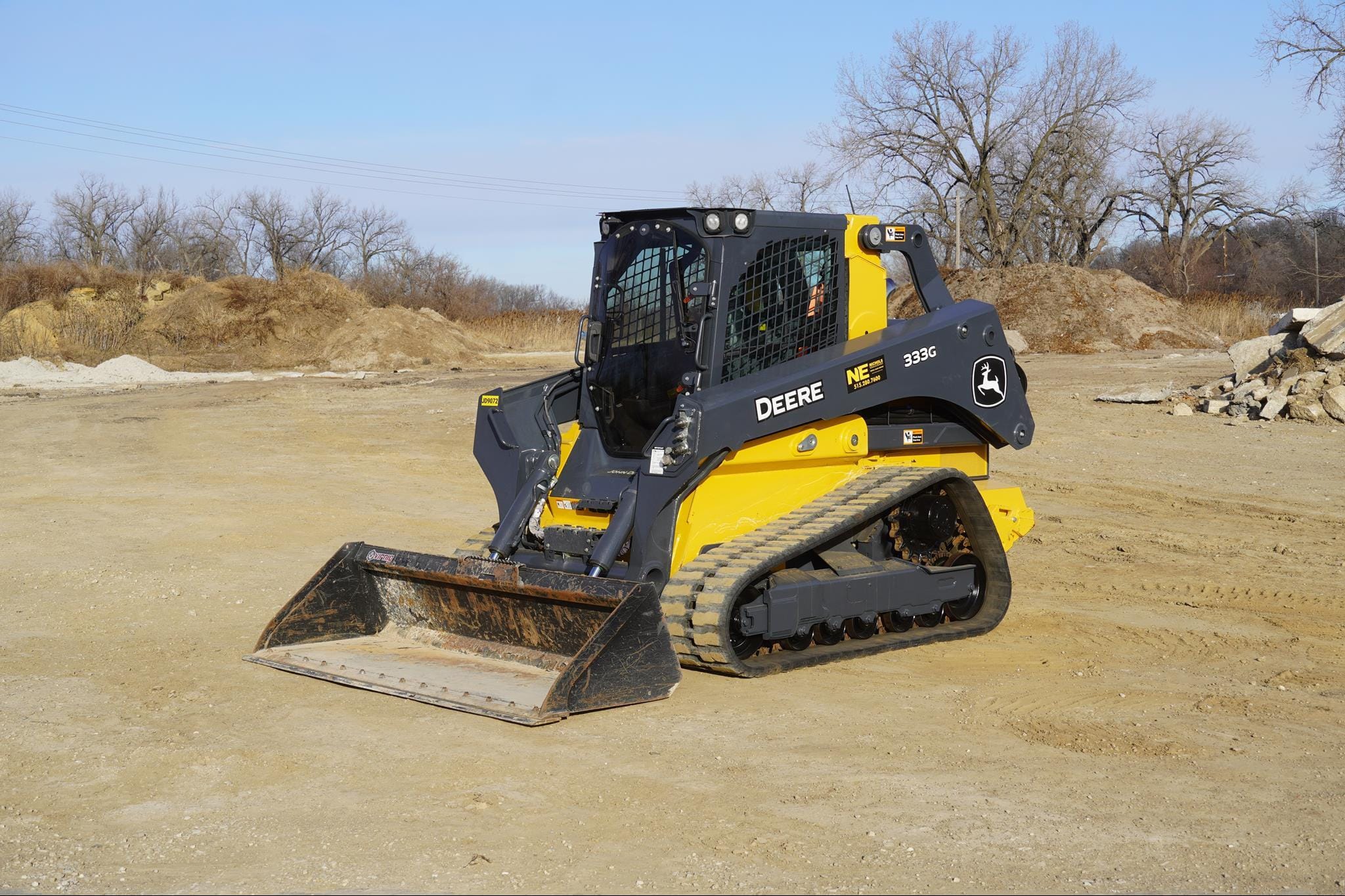 2023 John Deere 333G Equipment Image0
