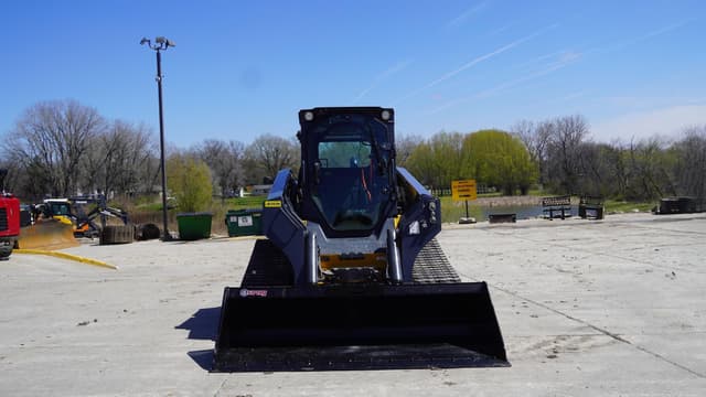 Image of John Deere 333G equipment image 2