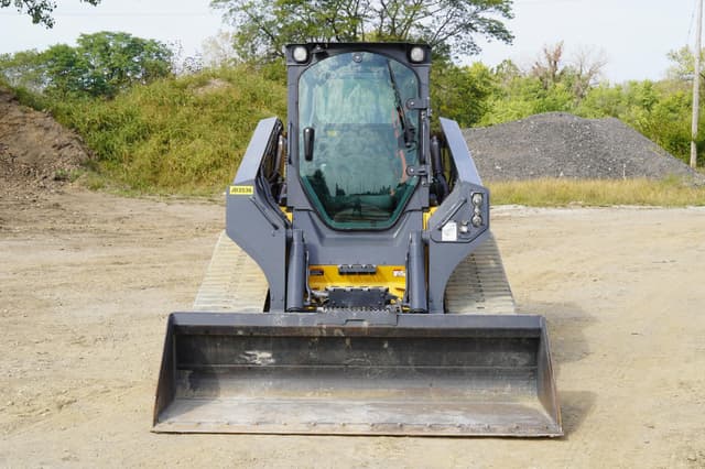 Image of John Deere 333G equipment image 3