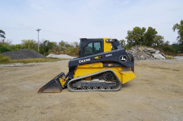 Image of John Deere 333G equipment image 1