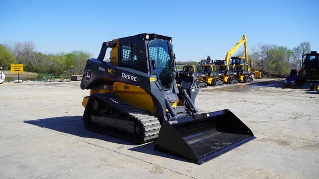 Image of John Deere 333G equipment image 2
