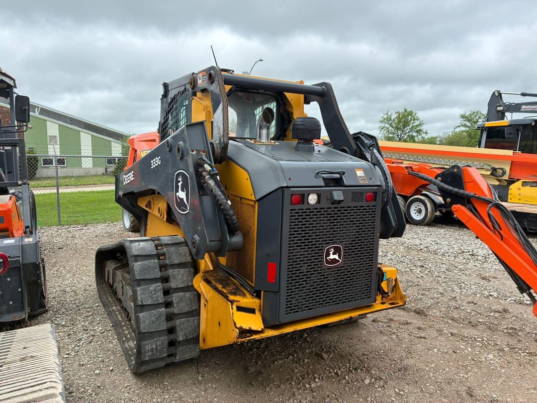 Image of John Deere 333G Image 0