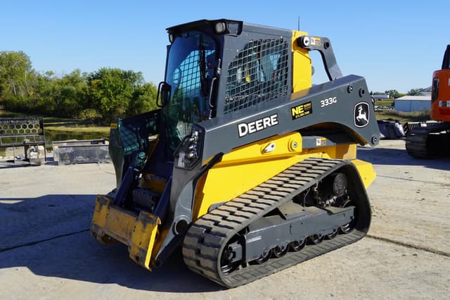 Image of John Deere 333G equipment image 1