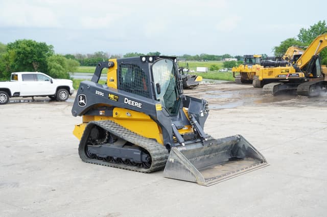 Image of John Deere 333G equipment image 3
