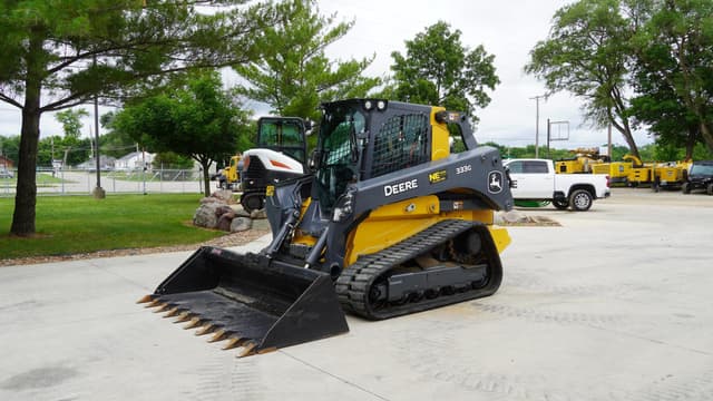 Image of John Deere 333G equipment image 1