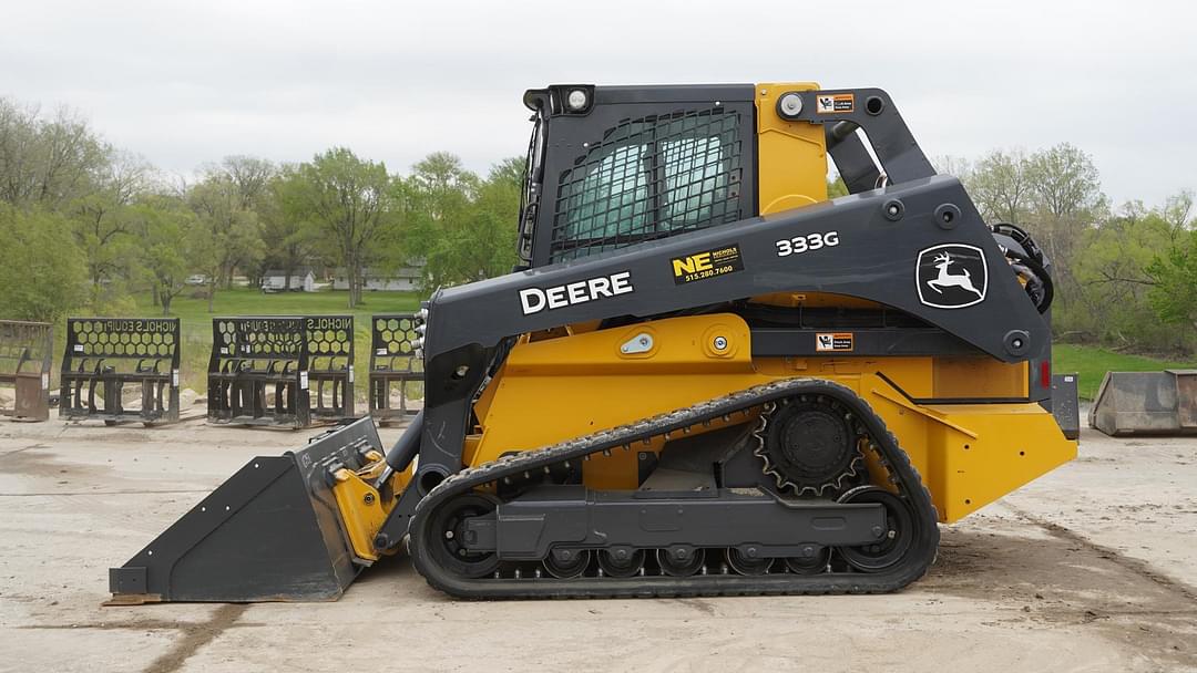 Image of John Deere 333G Primary image