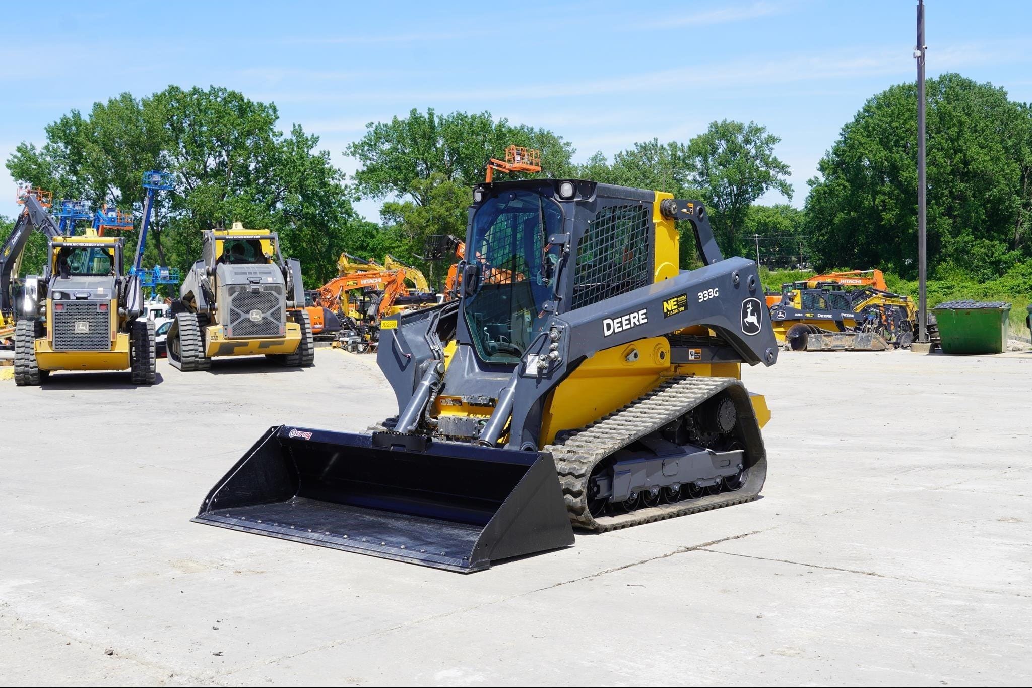 2023 John Deere 333G Equipment Image0
