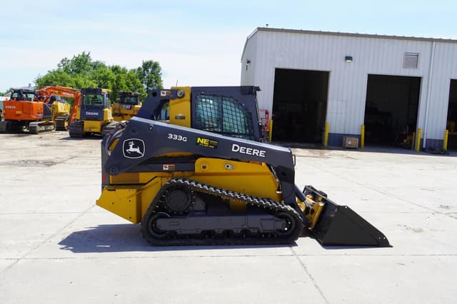 Image of John Deere 333G equipment image 4