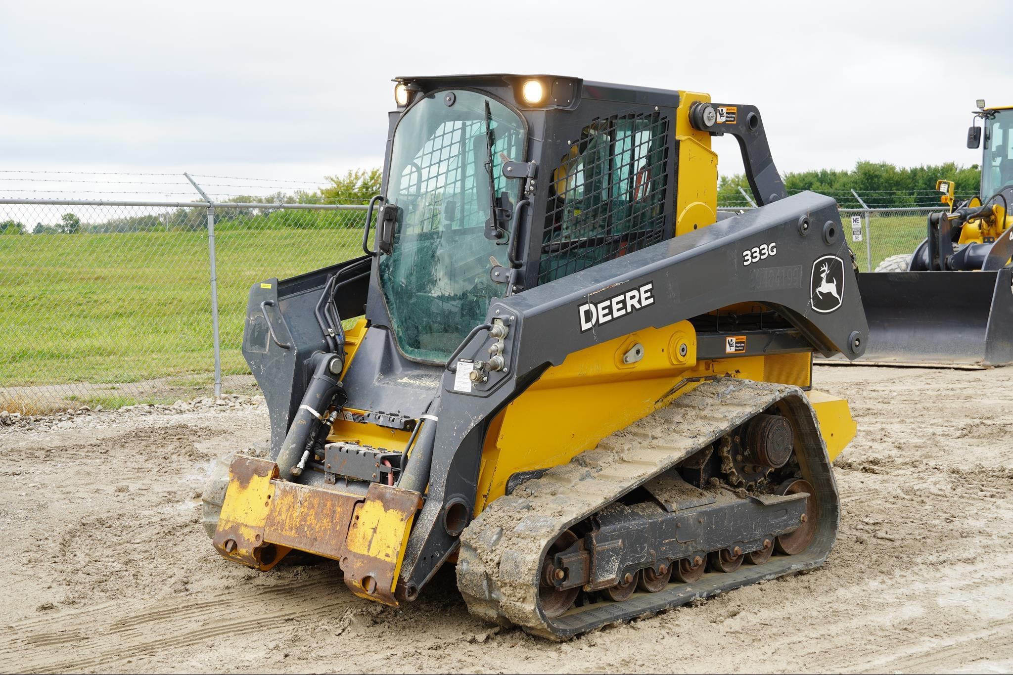 2023 John Deere 333G Equipment Image0