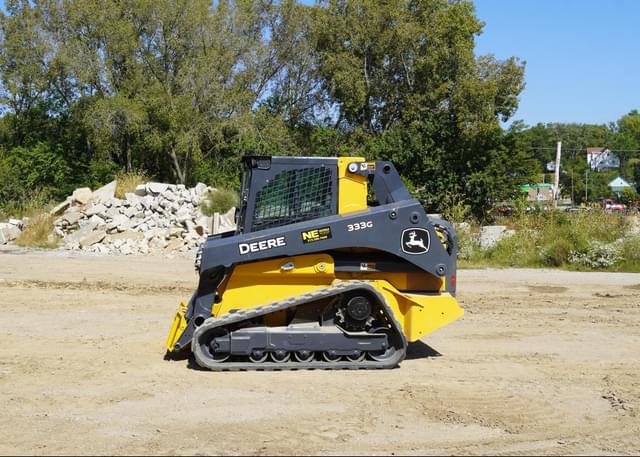 Image of John Deere 333G equipment image 2