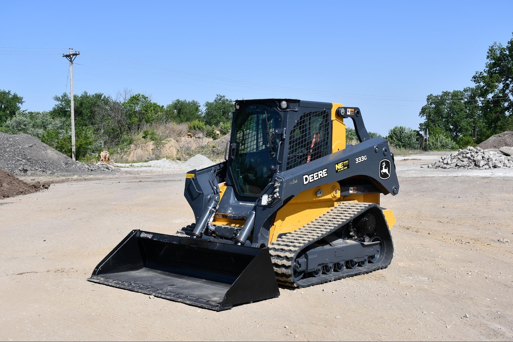 2023 John Deere 333G Equipment Image0
