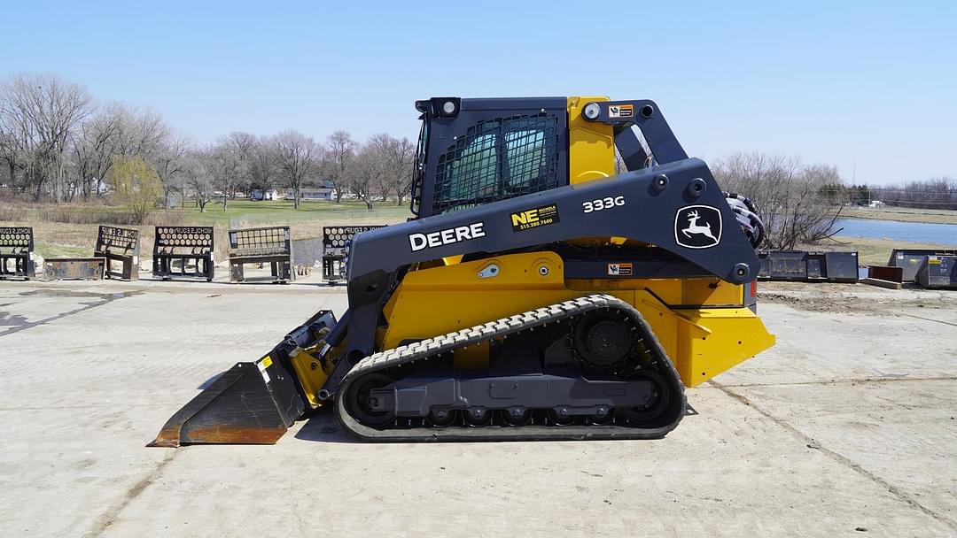 Image of John Deere 333G Primary image