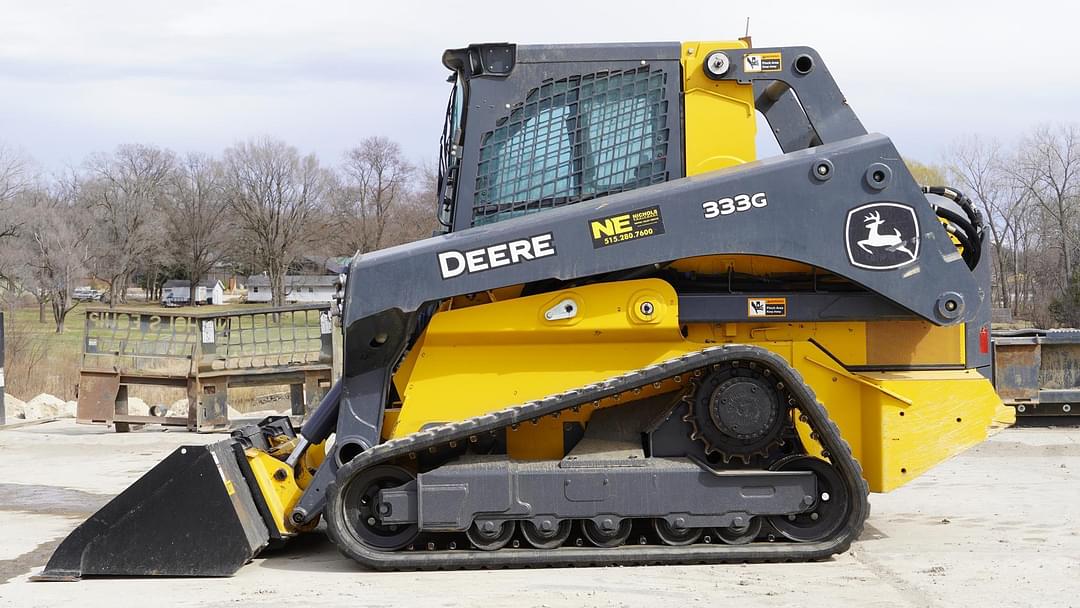 Image of John Deere 333G Primary image