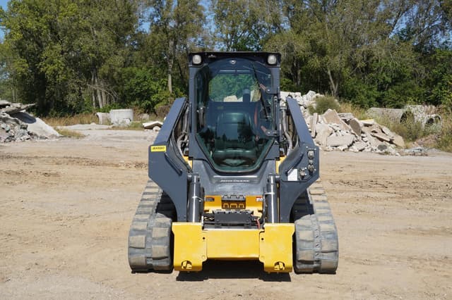 Image of John Deere 333G equipment image 3