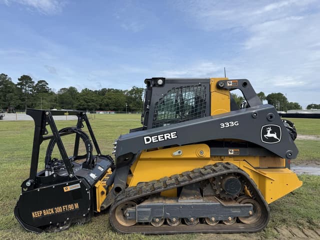 Image of John Deere 333G equipment image 1