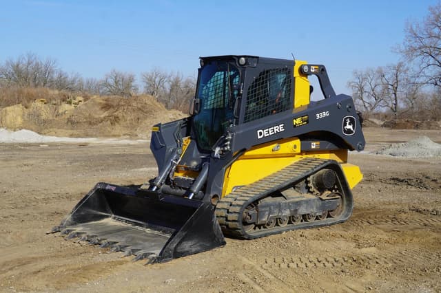 Image of John Deere 333G equipment image 2