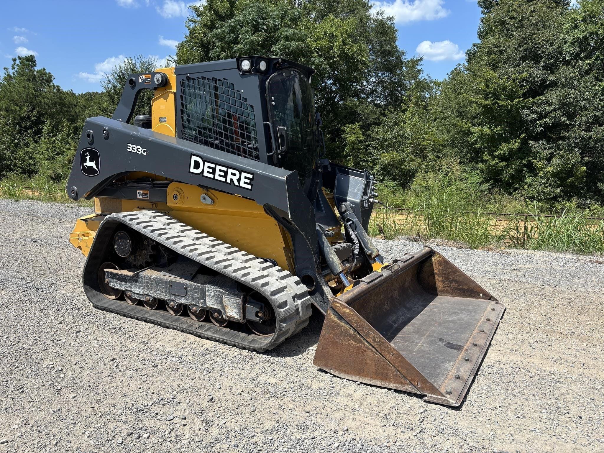 2023 John Deere 333G Equipment Image0
