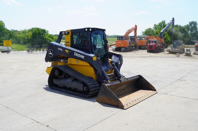 Image of John Deere 333G equipment image 3