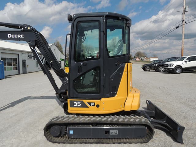 Image of John Deere 35P equipment image 1