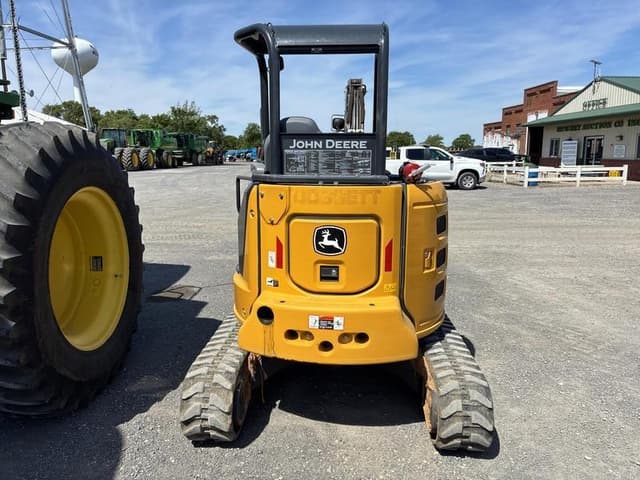 Image of John Deere 35P equipment image 1