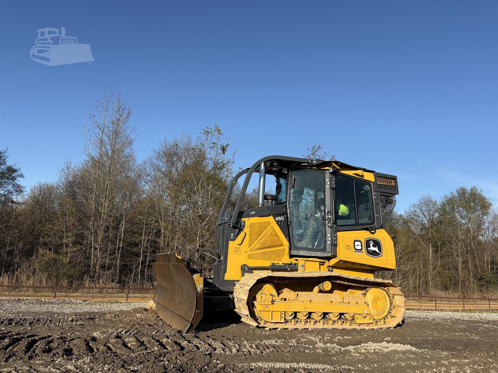 2023 John Deere 450P LGP Equipment Image0