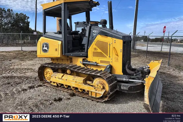 Image of John Deere 450P equipment image 3