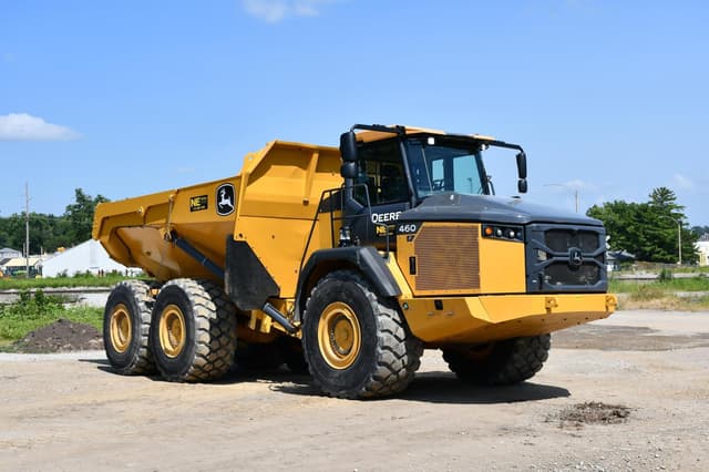 Image of John Deere 460 equipment image 3