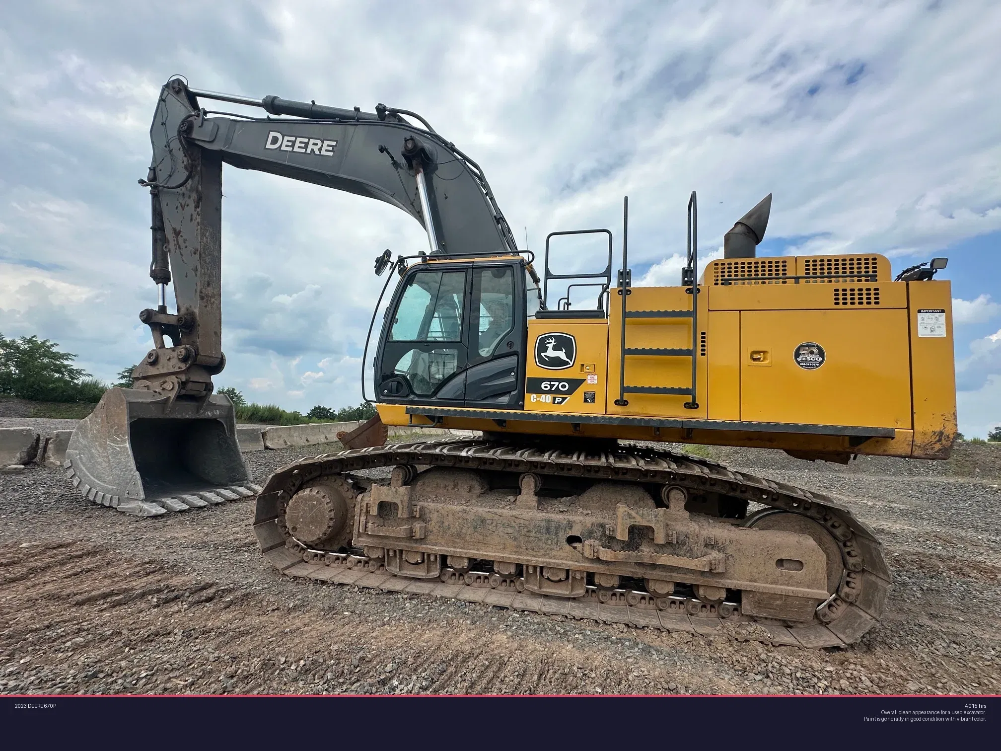 2023 John Deere 670P Equipment Image0