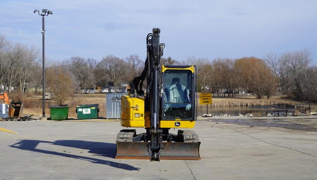 Image of John Deere 75G equipment image 4