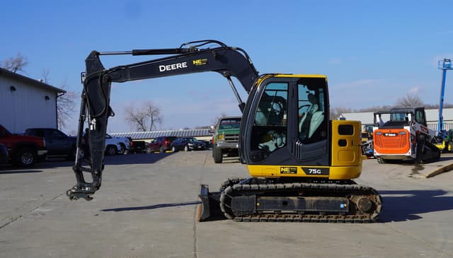 Image of John Deere 75G equipment image 3