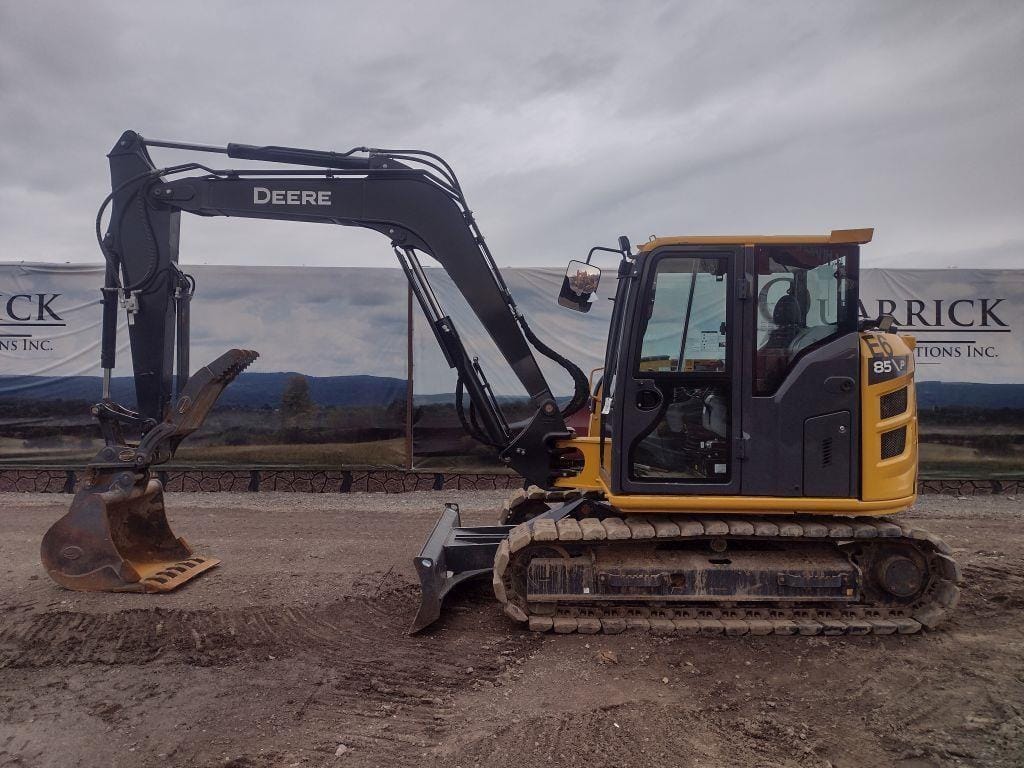 2023 John Deere 85P Equipment Image0