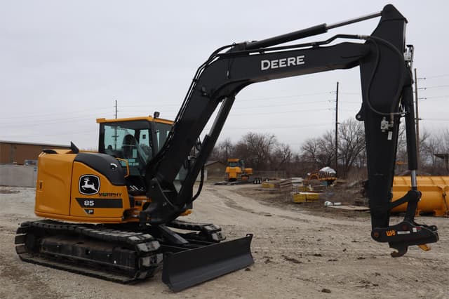 Image of John Deere 85P equipment image 3