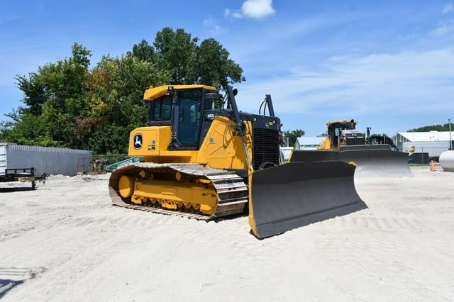 Image of John Deere 850L LGP equipment image 3
