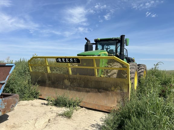 2023 Degelman Silage King Equipment Image0