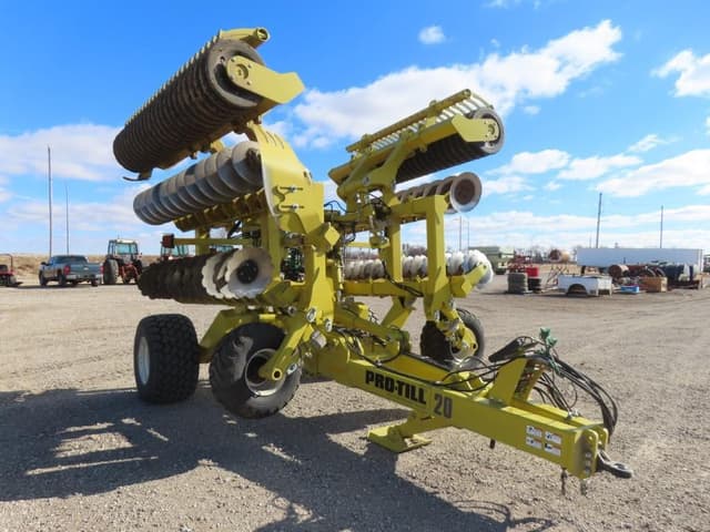 Image of Degelman Pro-Till 20 equipment image 3