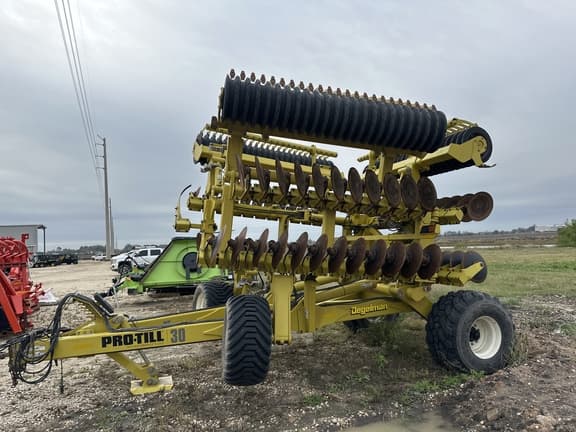 Image of Degelman Pro-Till 30 equipment image 4