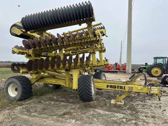 Image of Degelman Pro-Till 30 equipment image 3