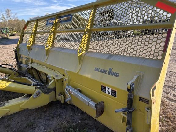 Image of Degelman Silage King equipment image 3
