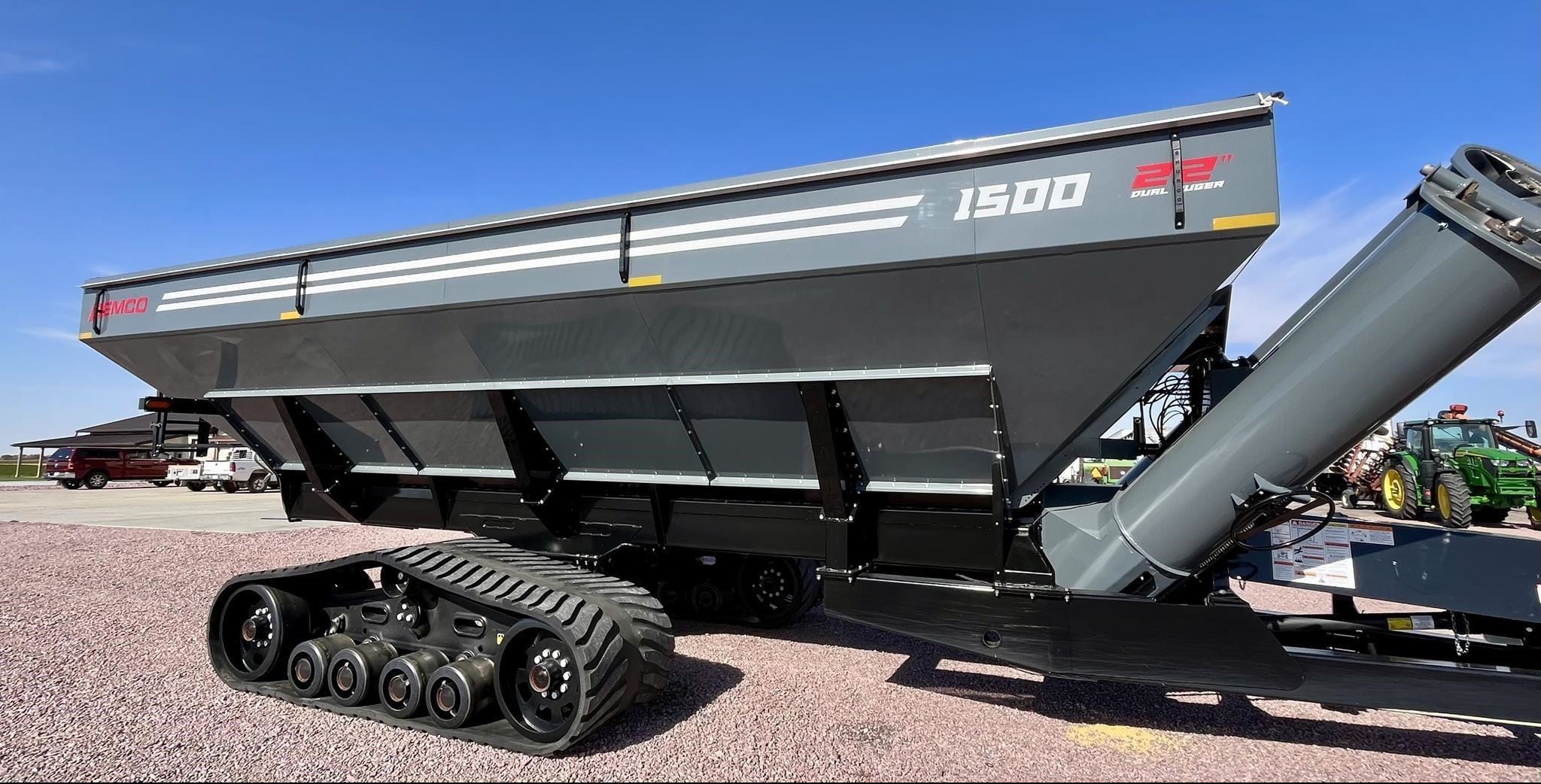 2023 Demco 1500 Equipment Image0