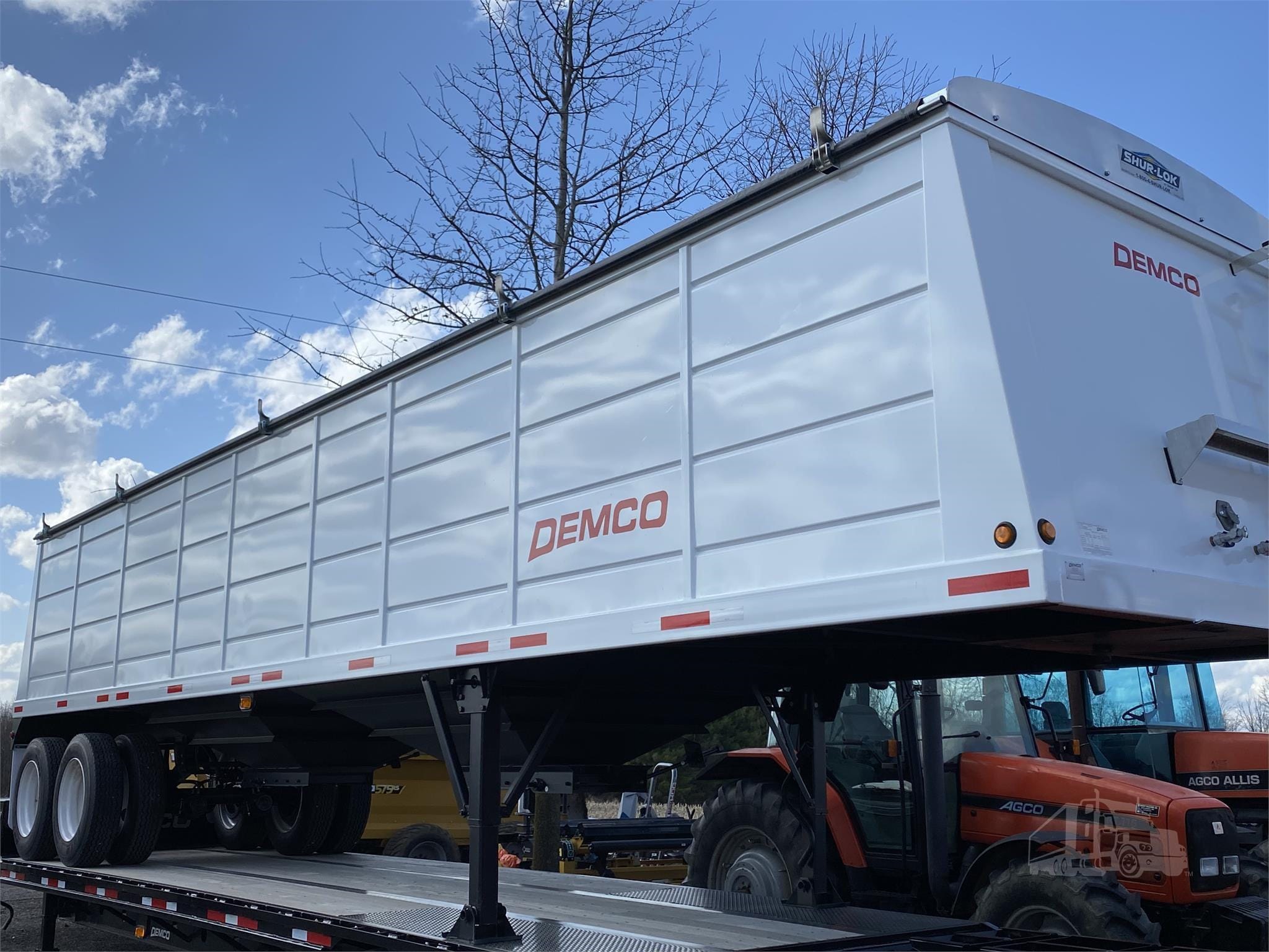 2023 Demco Undetermined Equipment Image0