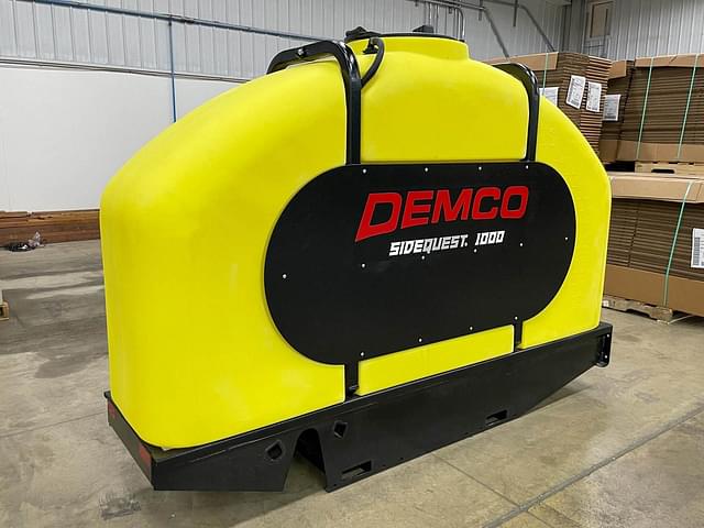 Image of Demco Side Quest equipment image 1