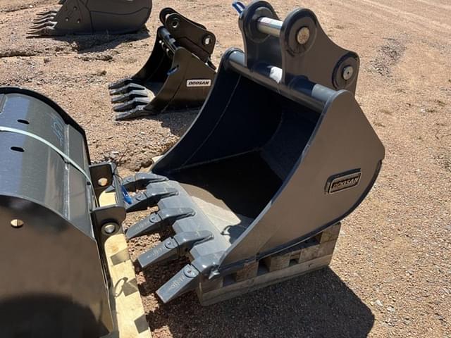 Image of Develon Compact Excavator Bucket equipment image 1