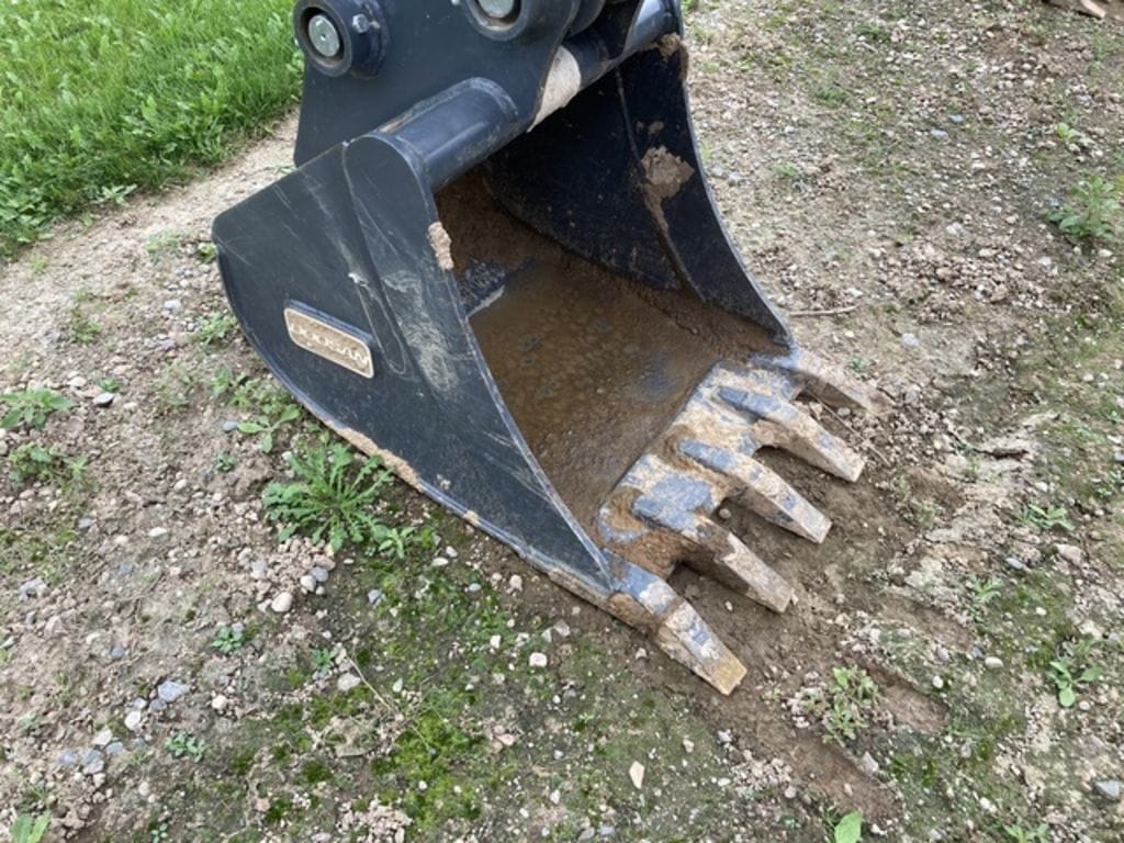 Main image  Doosan Excavator Bucket