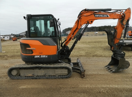 Image of Develon DX50Z-7 equipment image 1