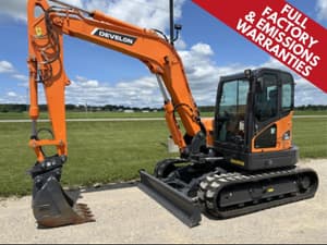 2023 Develon DX85R-3 Image