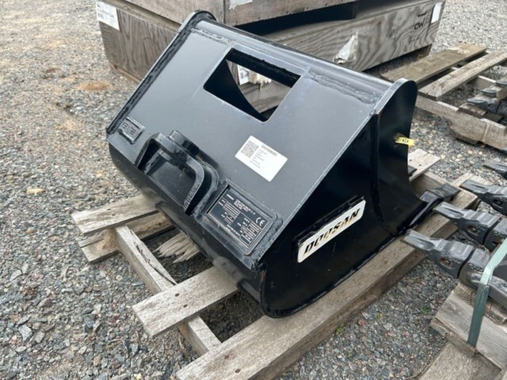 Image of Develon Compact Excavator Bucket Image 1