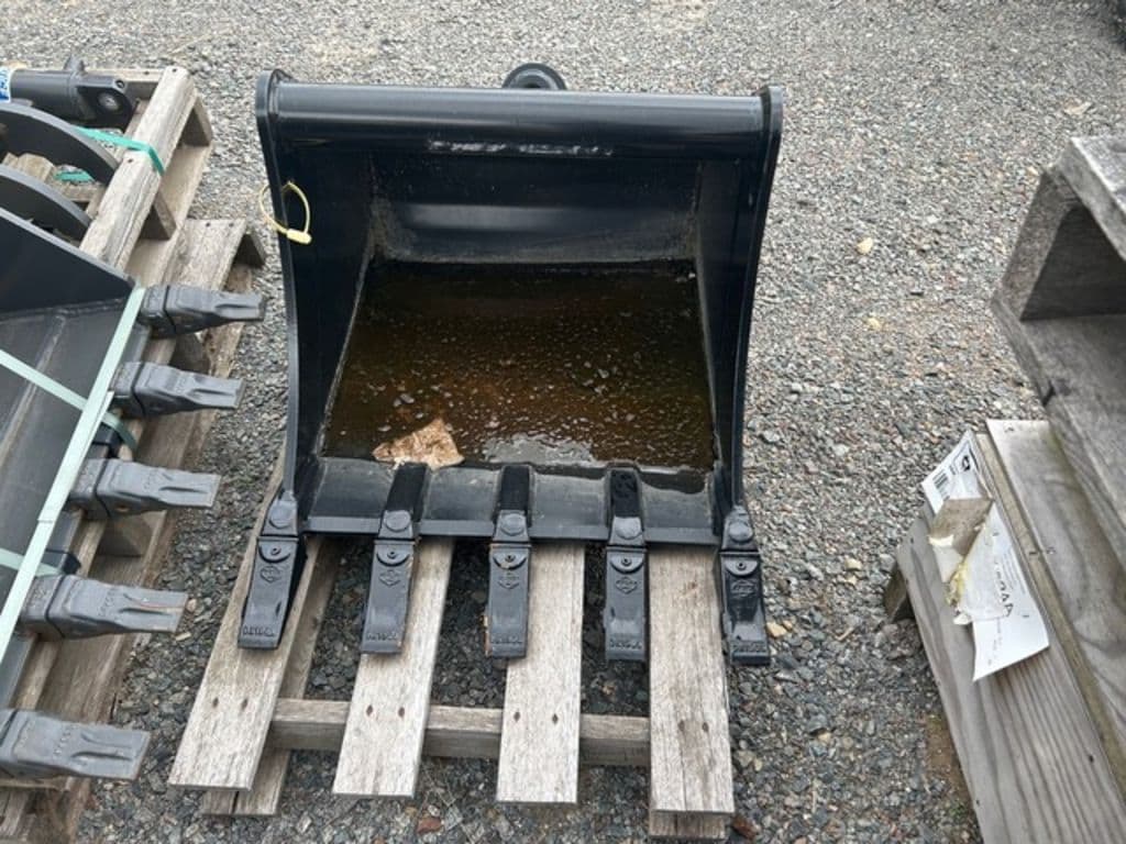 Image of Develon Compact Excavator Bucket Image 0